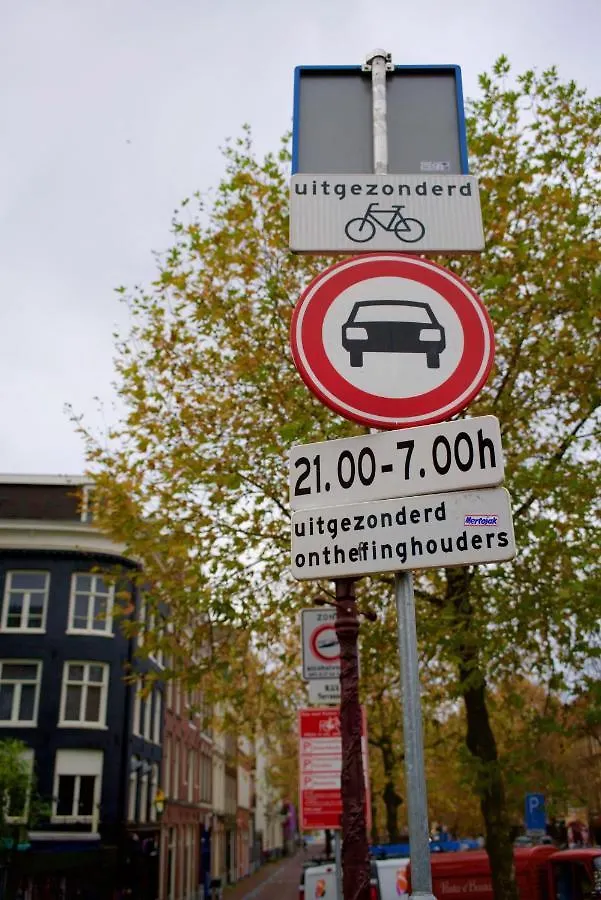De Spot Bed & Breakfast Amsterdam